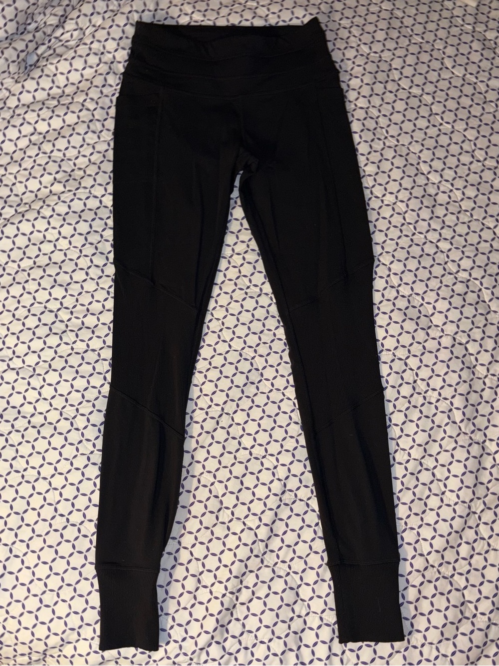 Athleta  Small Tall Yoga Workout Activewear Ribbed Cuff Pockets Leggings